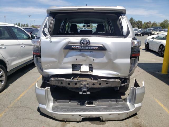 2017 TOYOTA 4RUNNER SR JTEBU5JR2H5444451