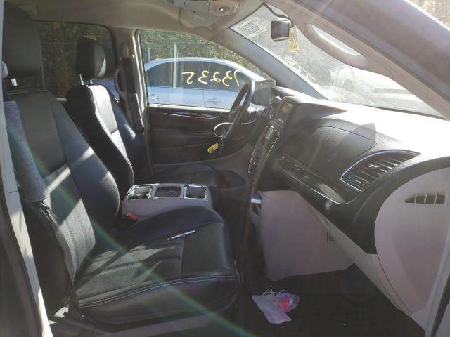 2014 CHRYSLER TOWN & COU 2C4RC1BG2ER188340
