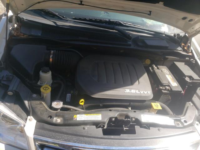 2011 CHRYSLER TOWN & COU 2A4RR8DGXBR676090