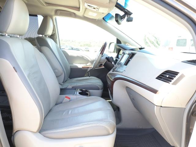 2011 TOYOTA SIENNA XLE 5TDYK3DC8BS108157