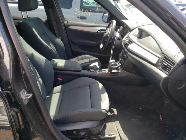 2015 BMW X1 XDRIVE3 WBAVM5C51FVV94881