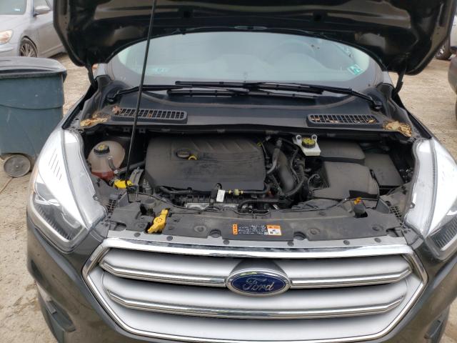 2017 FORD ESCAPE SE 1FMCU9GD4HUC58715
