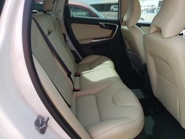 2017 VOLVO XC60 T5 IN YV440MDU3H2059384