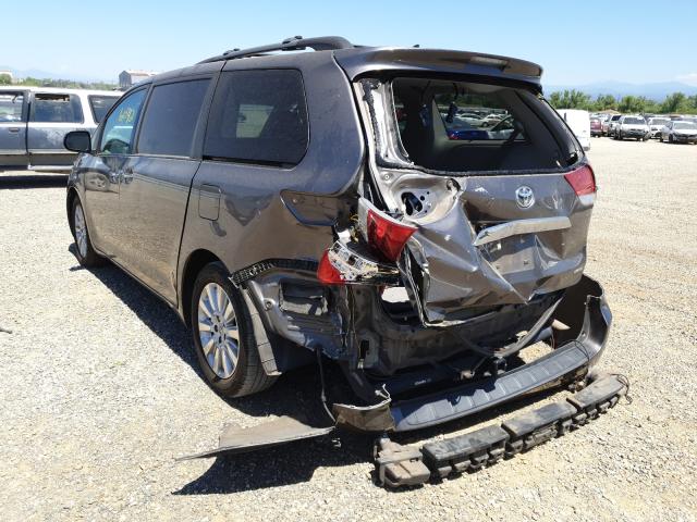 2011 TOYOTA SIENNA XLE 5TDYK3DC8BS108157