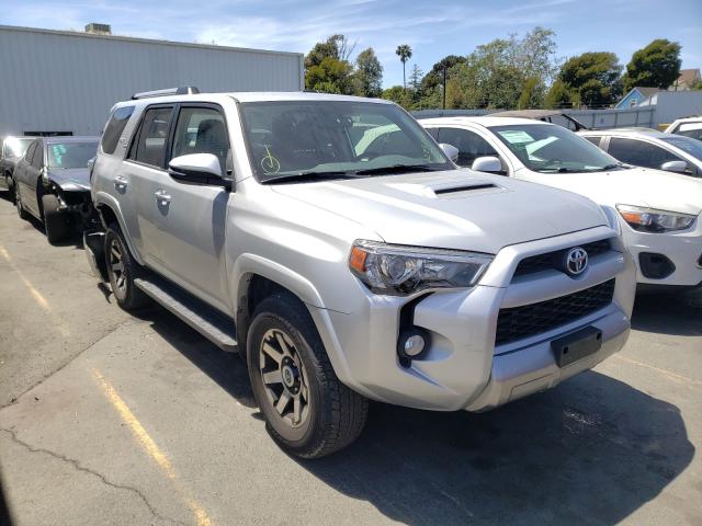 2017 TOYOTA 4RUNNER SR JTEBU5JR2H5444451