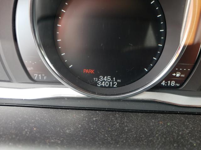 2017 VOLVO XC60 T5 IN YV440MDU3H2059384