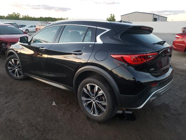 2017 INFINITI QX30 BASE SJKCH5CR7HA034873