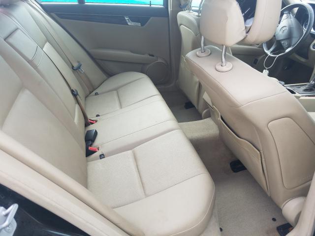 2010 MERCEDES-BENZ C 300 WDDGF5EB2AR092977