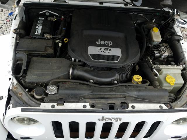 2013 JEEP WRANGLER U 1C4BJWEG2DL512183