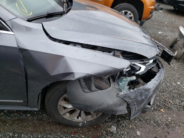 2017 VOLKSWAGEN PASSAT S 1VWAT7A3XHC046021