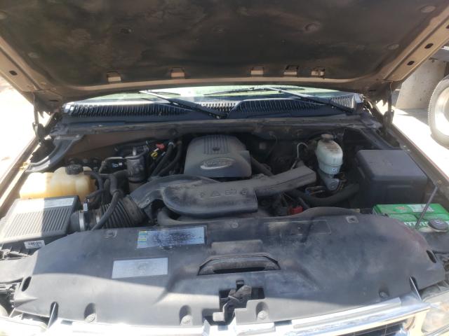 2004 Chevrolet Tahoe K1500 VIN: 1GNEK13Z24R304388 Lot: 56275341