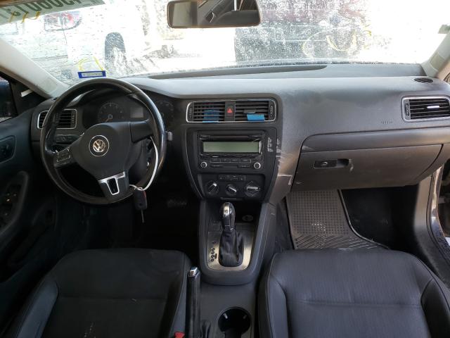 2011 VOLKSWAGEN JETTA SE 3VWDX7AJ3BM325378