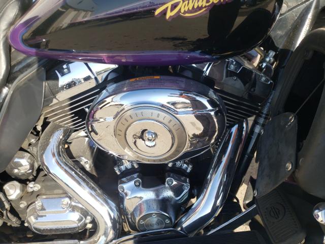 2011 HARLEY-DAVIDSON FLHTCU 1HD1FC414BB613803