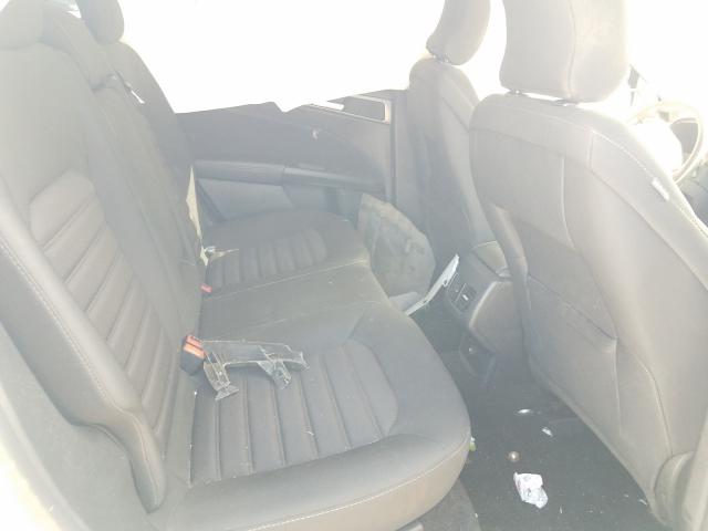 3FA6P0H72JR180323 Ford FUSION SE