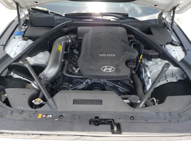 2015 HYUNDAI GENESIS 3. KMHGN4JE8FU014792