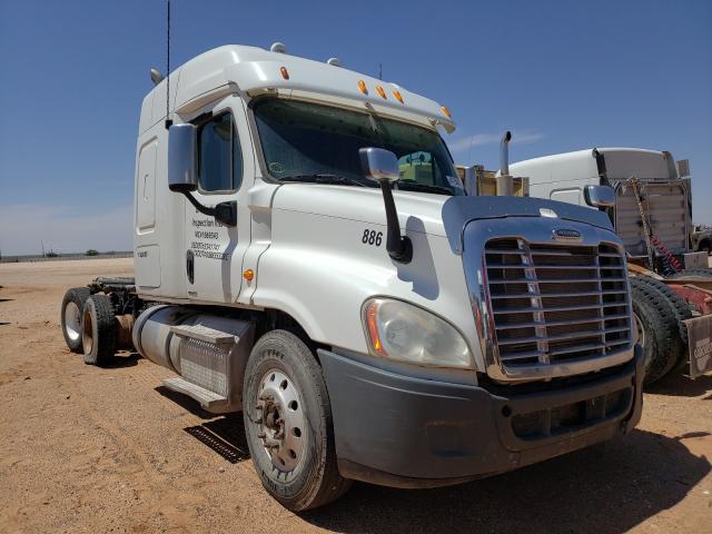 Salvage cars for sale from Copart Andrews, TX: 2012 Freightliner Cascadia 125