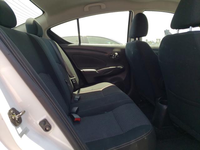 2018 NISSAN VERSA S 3N1CN7AP8JL808445