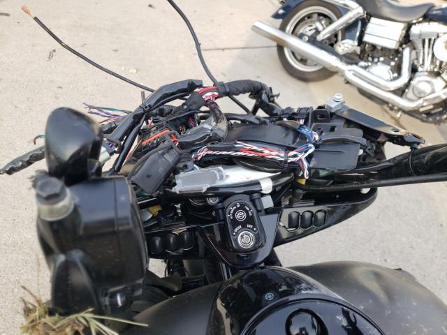 2019 HARLEY-DAVIDSON FLHXS 1HD1KRP1XKB671070