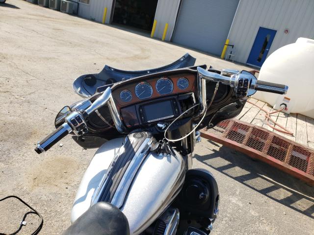 2015 HARLEY-DAVIDSON FLHXSE CVO 1HD1PXN19FB959869