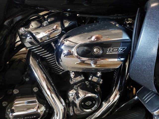 2019 HARLEY-DAVIDSON FLHX 1HD1KBC1XKB610556