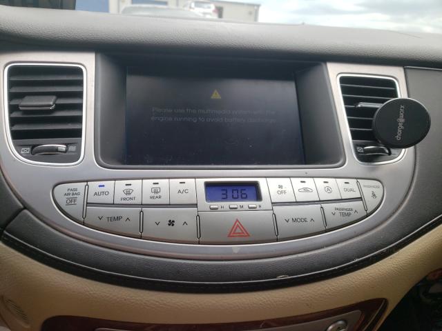 2012 HYUNDAI GENESIS 5. KMHGC4DH7CU203537