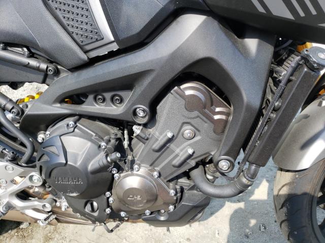 2015 YAMAHA FZ09 JYARN33E1FA008222