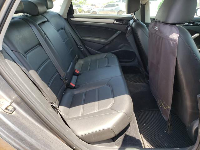 2015 VOLKSWAGEN PASSAT S 1VWAS7A32FC099764