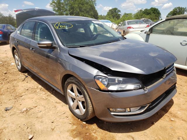 2015 VOLKSWAGEN PASSAT S 1VWAS7A32FC099764