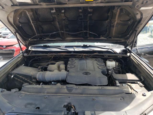 2011 TOYOTA 4RUNNER SR JTEZU5JR7B5027560