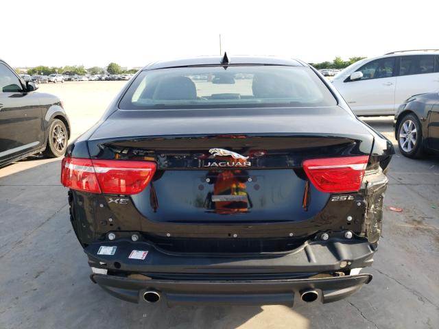 2017 JAGUAR XE SAJAR4BG3HA976616