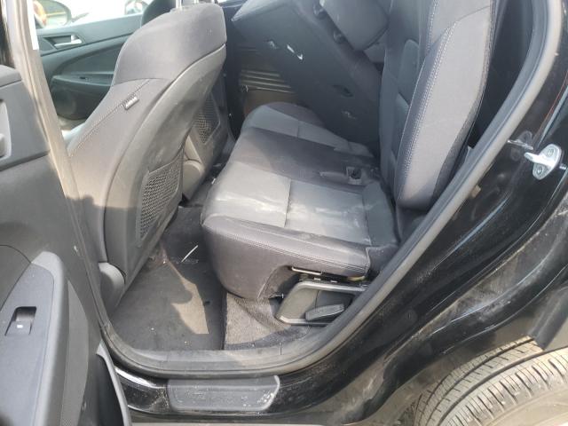 2018 HYUNDAI TUCSON SE KM8J2CA44JU799580