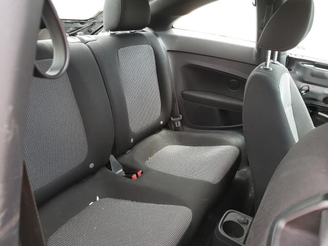 2018 VOLKSWAGEN BEETLE S 3VWFD7AT9JM712518