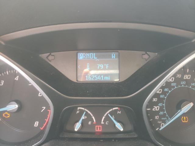  FORD FOCUS 2012 Красный