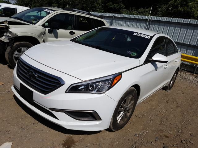 2016 HYUNDAI SONATA SE 5NPE24AF2GH416560
