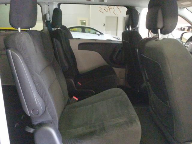 2016 CHRYSLER TOWN & COU 2C4RC1BG5GR189758