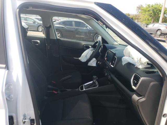 2021 HYUNDAI VENUE SE KMHRB8A39MU066243