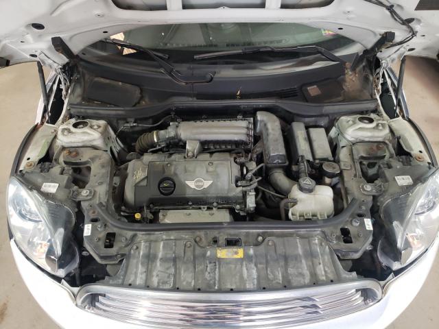 2011 MINI COOPER COU WMWZB3C5XBWM01126