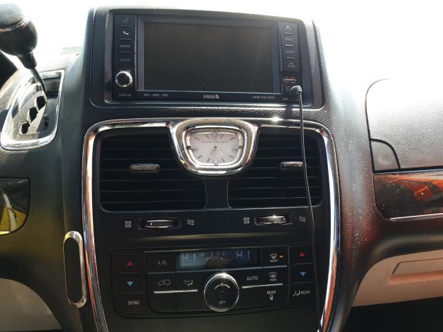 2011 CHRYSLER TOWN & COU 2A4RR5DG9BR701673