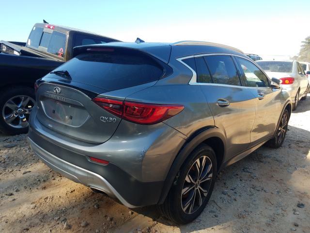 2017 INFINITI QX30 BASE SJKCH5CR1HA027577