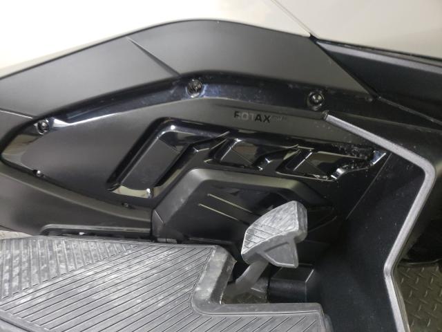 2020 CAN-AM SPYDER ROA 2BXNBDD26LV000914