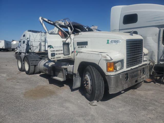 Salvage cars for sale from Copart Anthony, TX: 2018 Mack 600 CHU600
