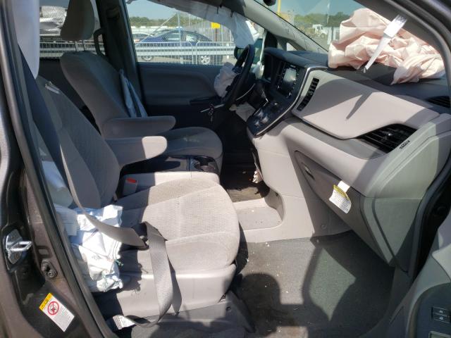 2019 TOYOTA SIENNA LE 5TDKZ3DC7KS019794