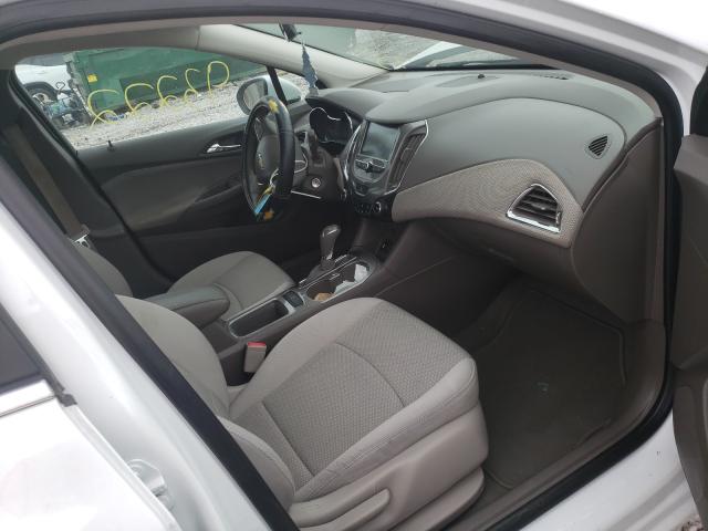 2018 CHEVROLET CRUZE LT 1G1BE5SM1J7144620