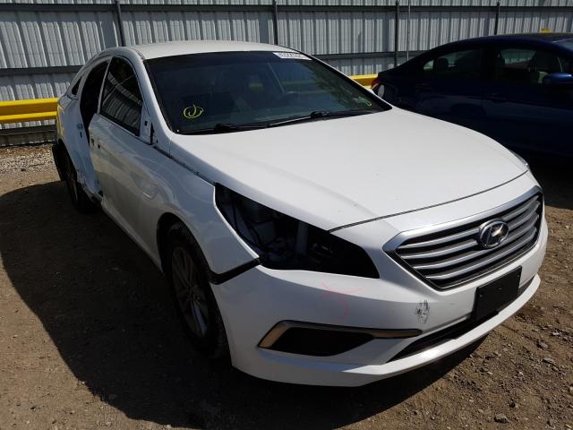 2016 HYUNDAI SONATA SE 5NPE24AF2GH416560