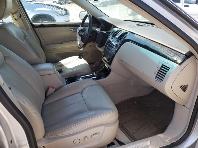 2011 CADILLAC DTS LUXURY 1G6KD5E61BU122405