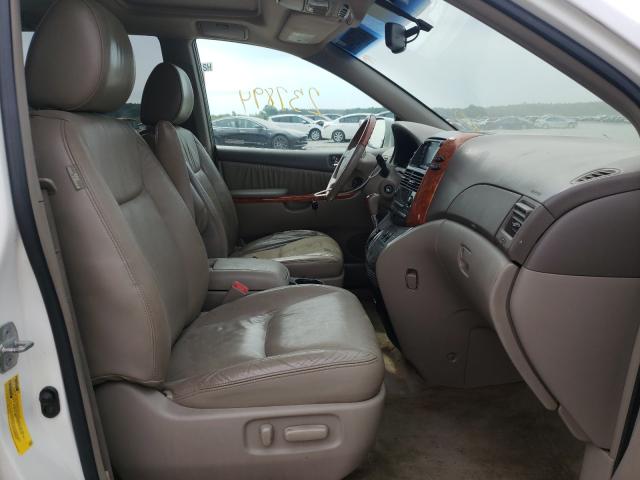 2010 TOYOTA SIENNA XLE 5TDYK4CCXAS297853
