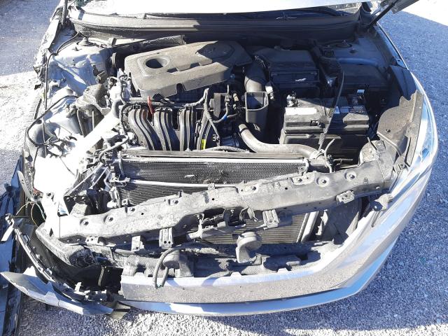 2017 HYUNDAI SONATA SE 5NPE24AFXHH470500