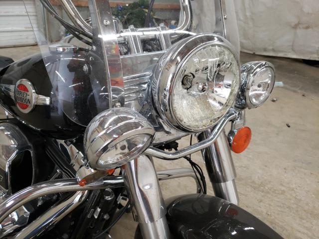 2017 HARLEY-DAVIDSON FLSTC HERI 1HD1BWV18HB047083