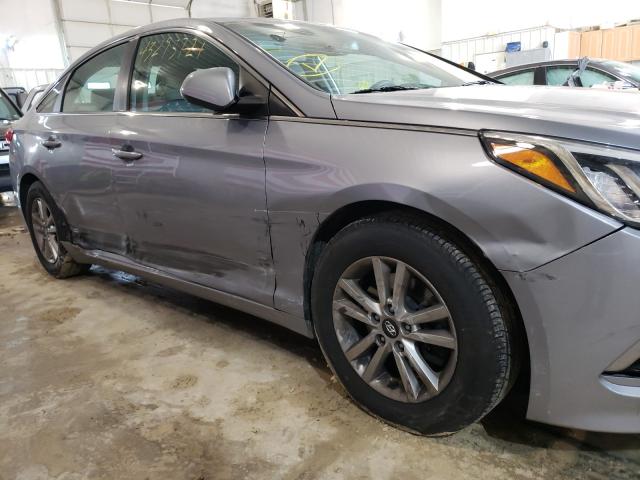2016 HYUNDAI SONATA SE 5NPE24AF7GH301629
