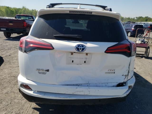 2018 TOYOTA RAV4 HV LE JTMRJREV7JD239892